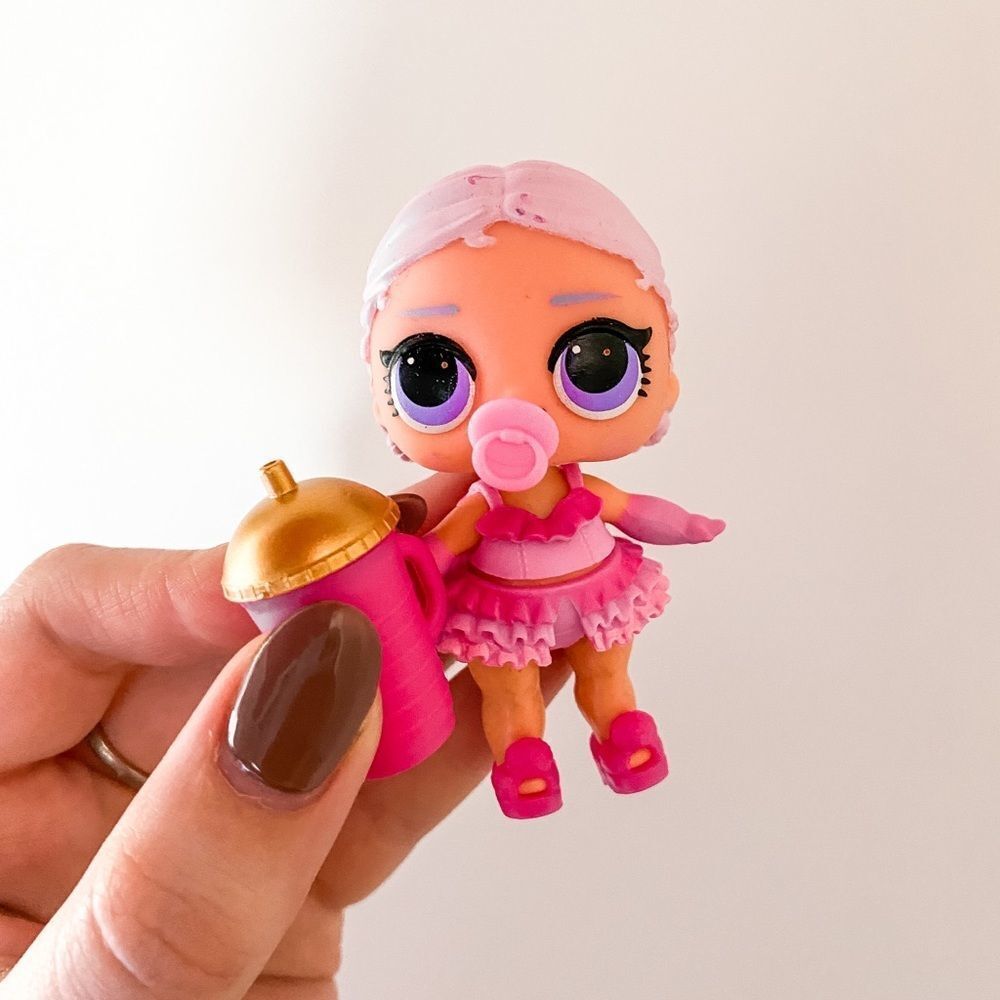 💛SALE 2 FOR $30💛 LOL Surprise Doll Confetti Pop Series 3 Showbaby Popular